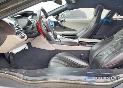 2015 BMW I8 z USA, uszkodzony, nr VIN WBY2Z2C51FV391428